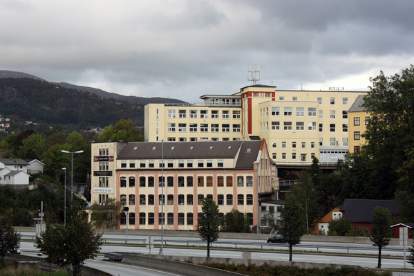 Hop Tricotagefabrik, fabrikkbygg frå 1903.