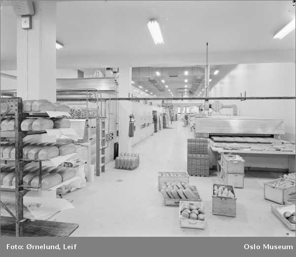 Møllhausens nye bakeri på Skøyen, 1964