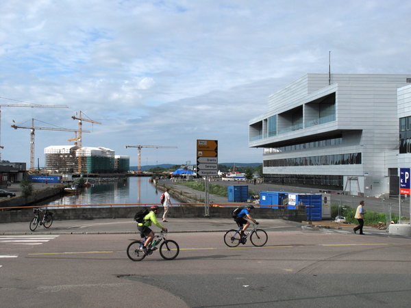 Bjøvika. Mellom Nyland og HAH - mellom Operaen og Paulsenkaia